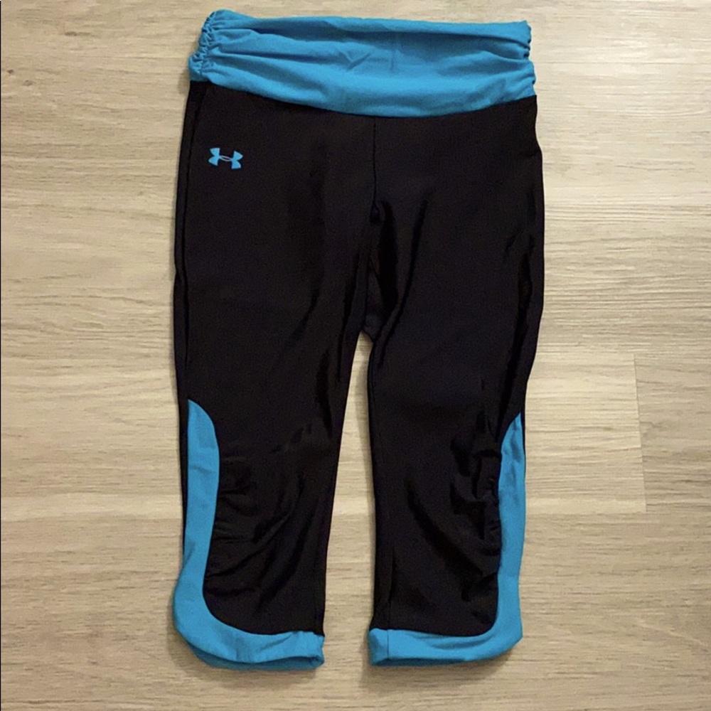 Under Armour Black & Blue Crop Workout Leggings